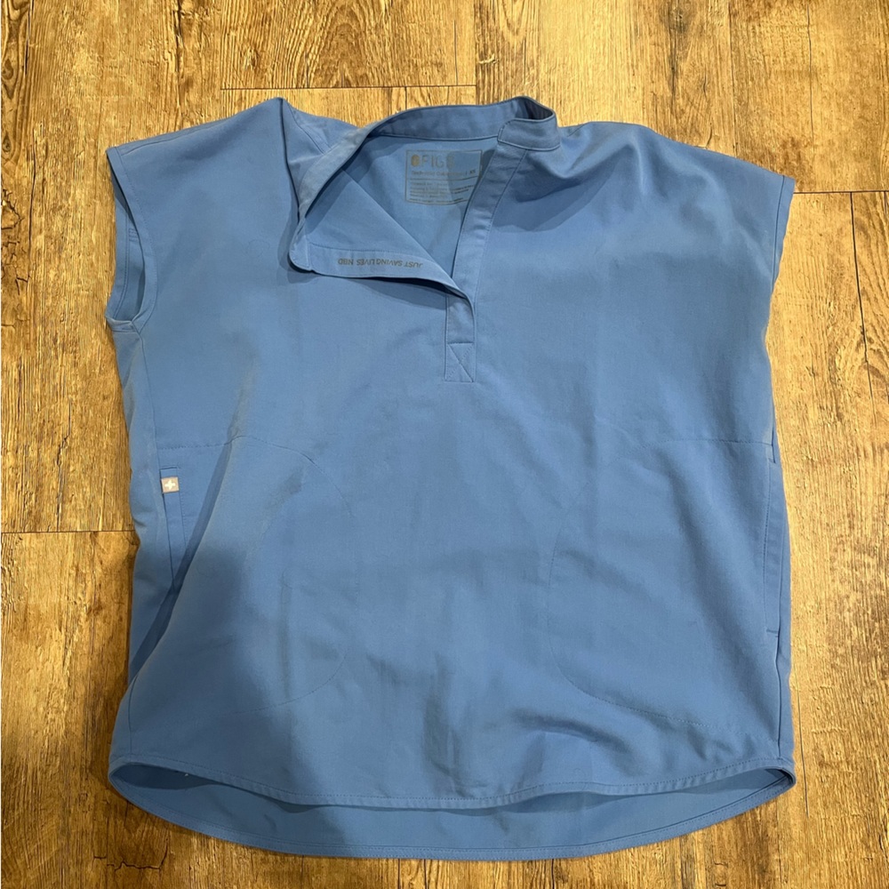 Figs Rafaela Oversized Scrub Top